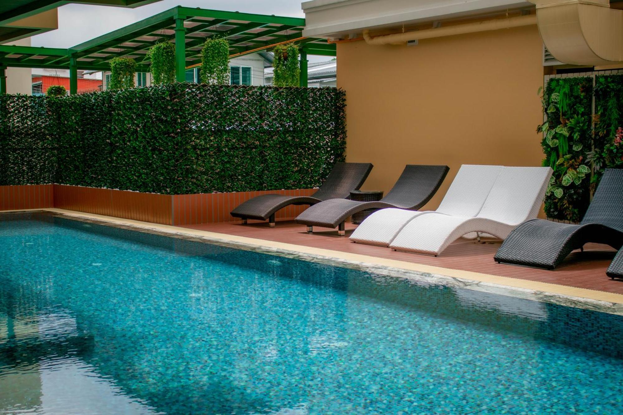 Siri Ratchadamnoen Bangkok Hotel 外观 照片